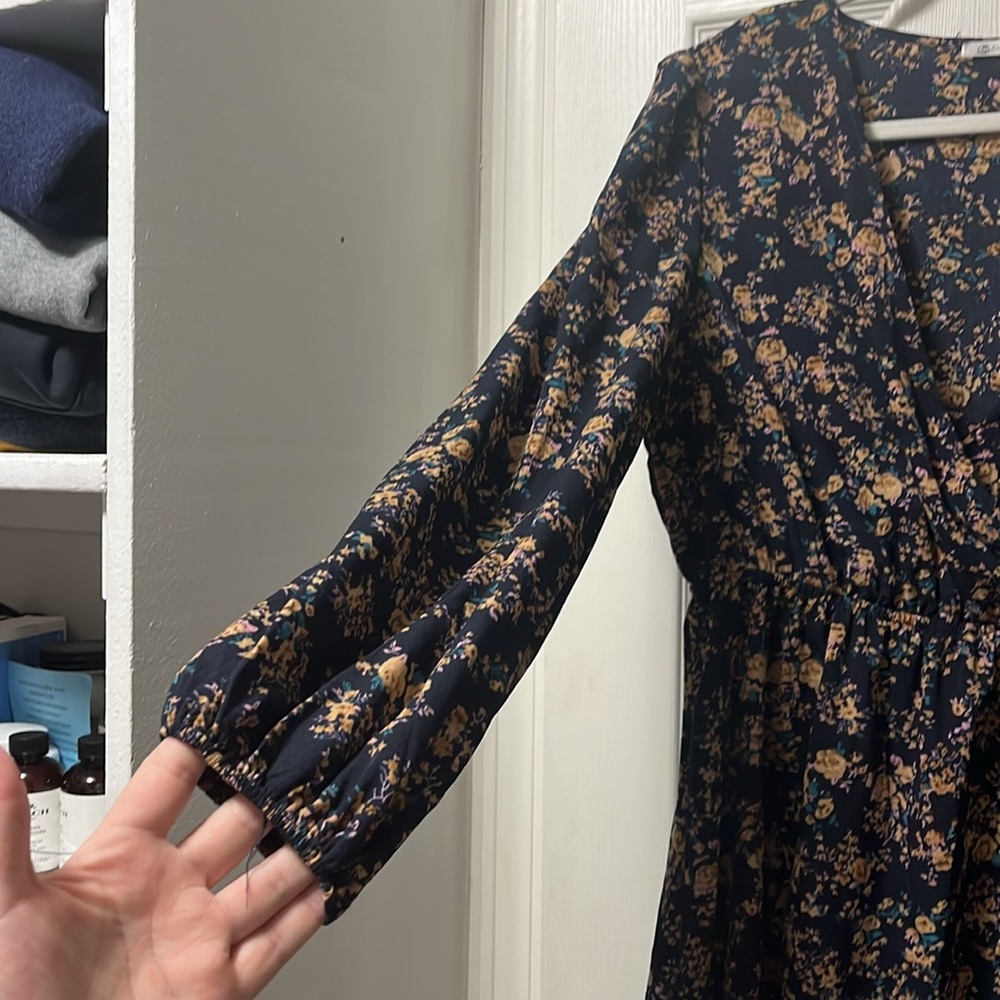 Cupshe Dress, size Large - Picture 3 of 7
